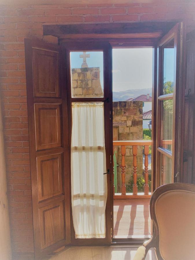 Posada La Torre De La Quintana Льєндо Екстер'єр фото