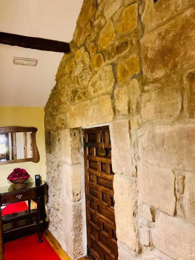 Posada La Torre De La Quintana Льєндо Екстер'єр фото