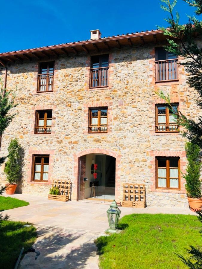 Posada La Torre De La Quintana Льєндо Екстер'єр фото